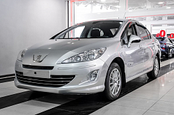 Peugeot 408